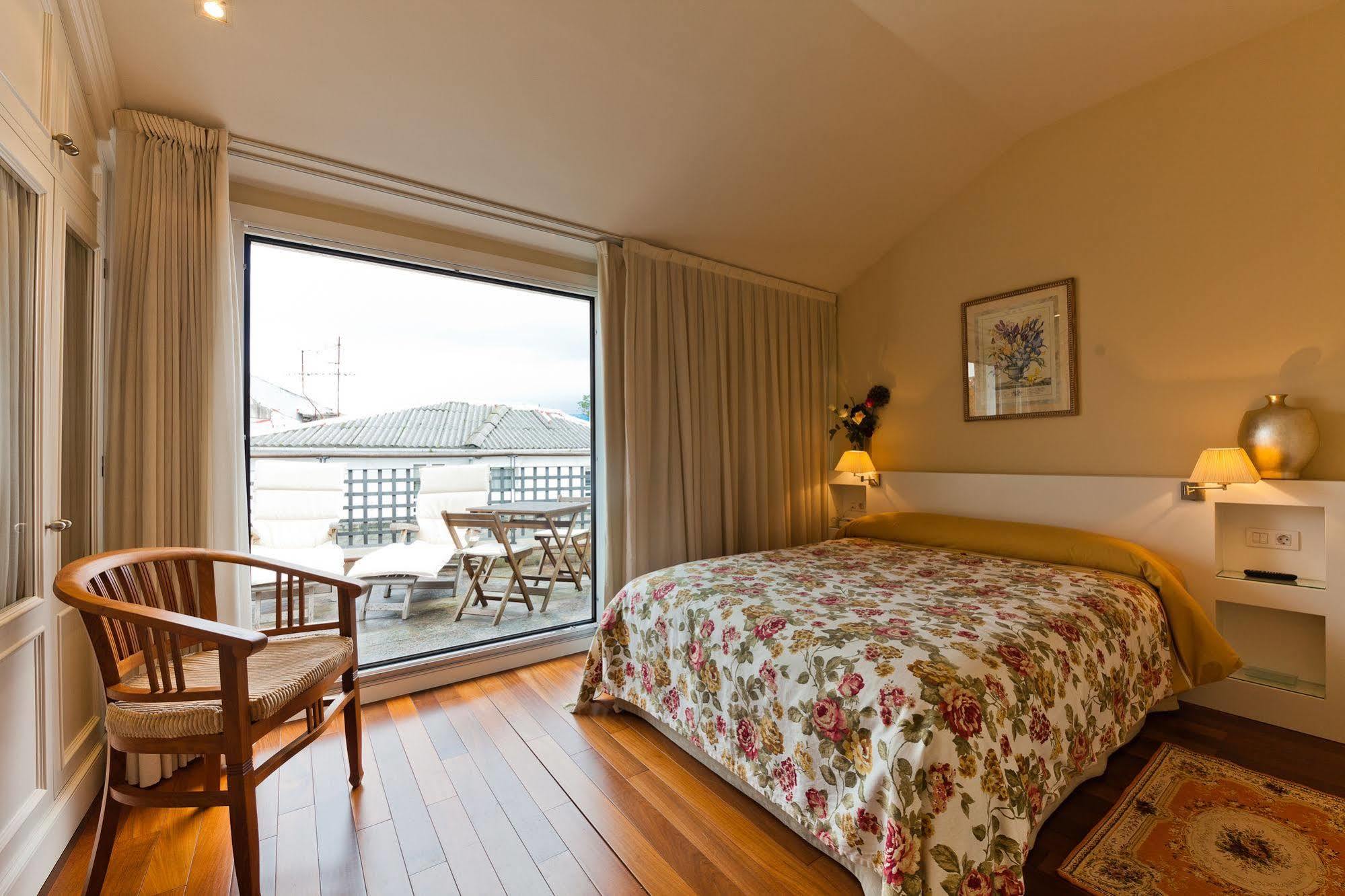 Puerta Gamboa Hotel Vigo